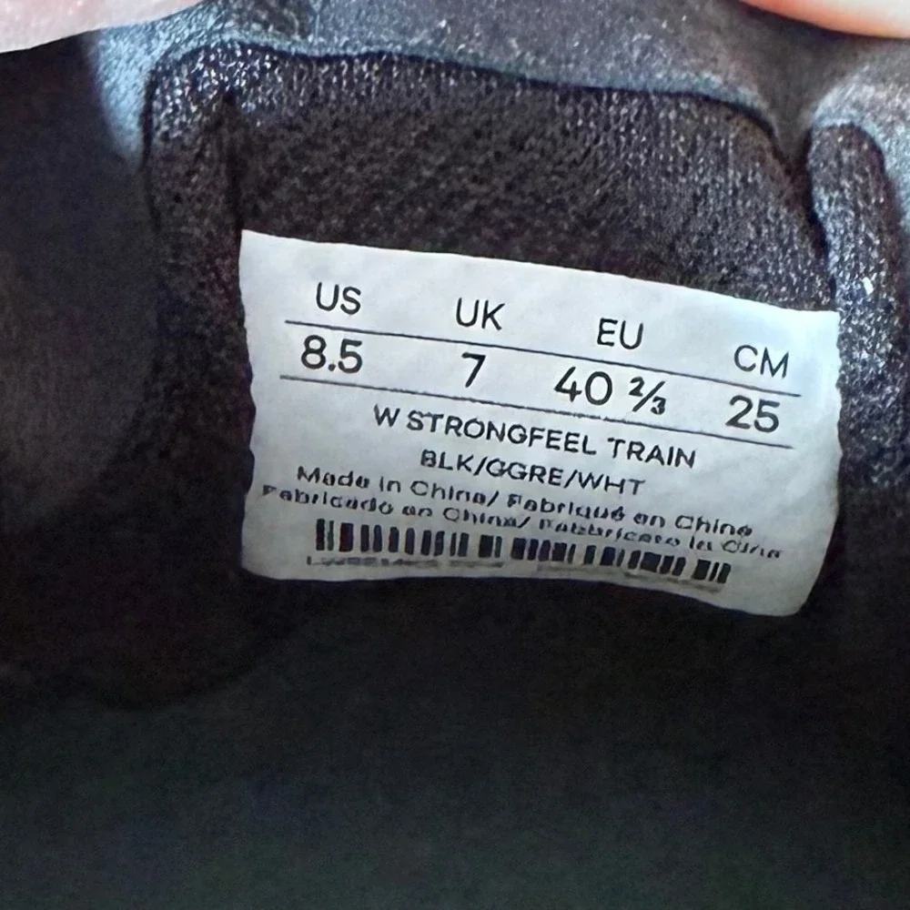 Lululemon strongfeel‎ train Womens 8.5 Workout Shoes Black sneaker lace up gym